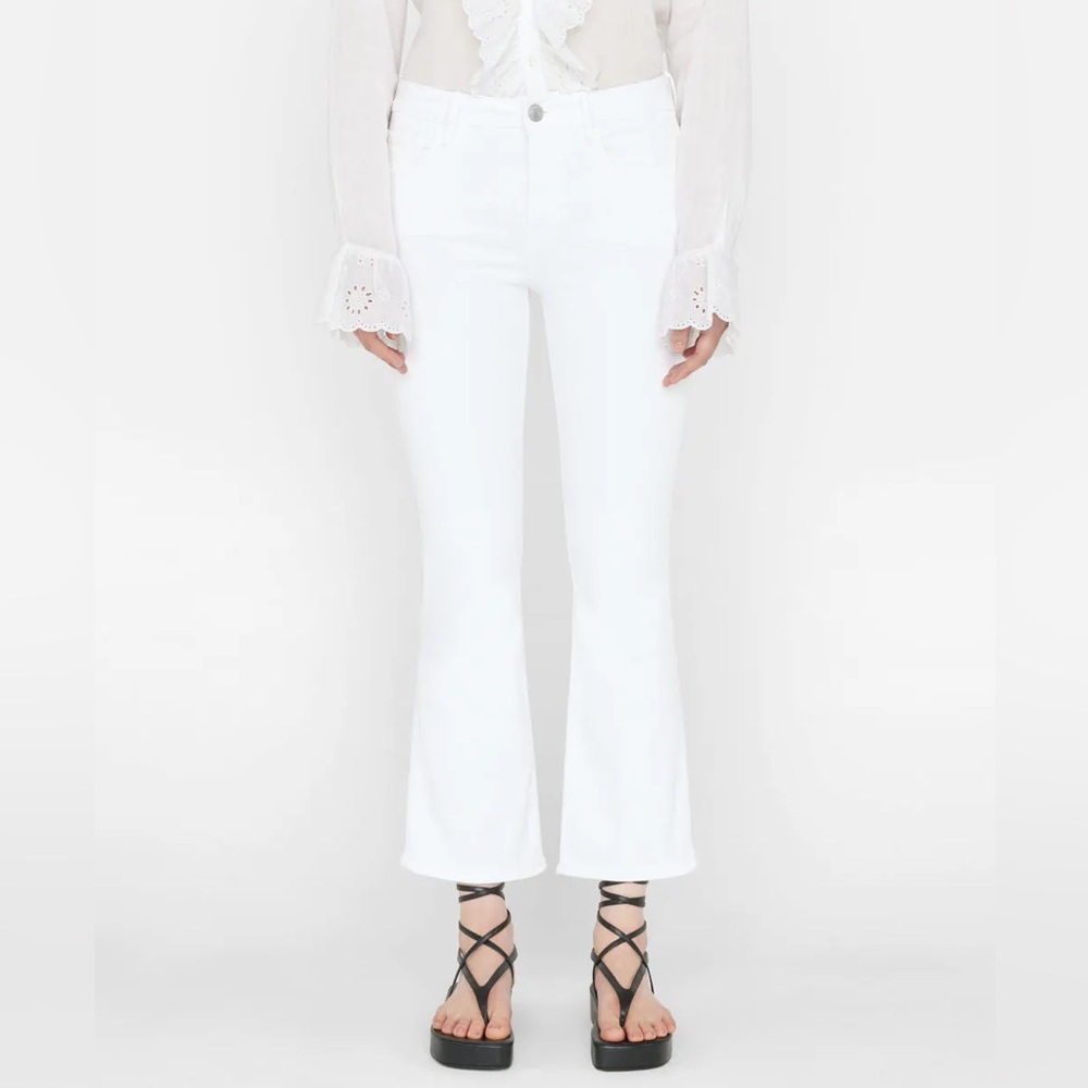 Frame size 4 Le Crop Mini Boot in white